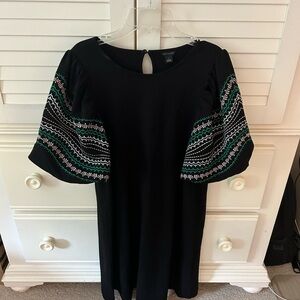 ANN TAYLOR PUFF SLEEVE DRESS